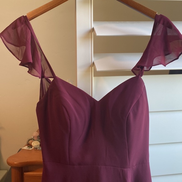 Burgundy Bridesmaid/Wedding Guest Dress - Picture 2 of 8